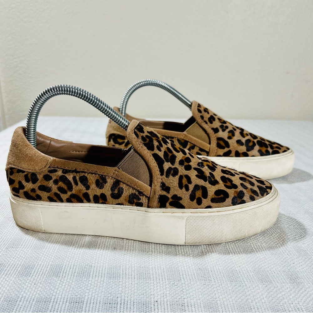 UGG Womens Sz 7 Jass Exotic Sneakers Shoes Leopard Calf Hair Slip On Amphora